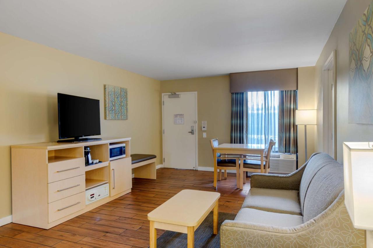 Best Western Plus South Coast Inn Goleta Extérieur photo