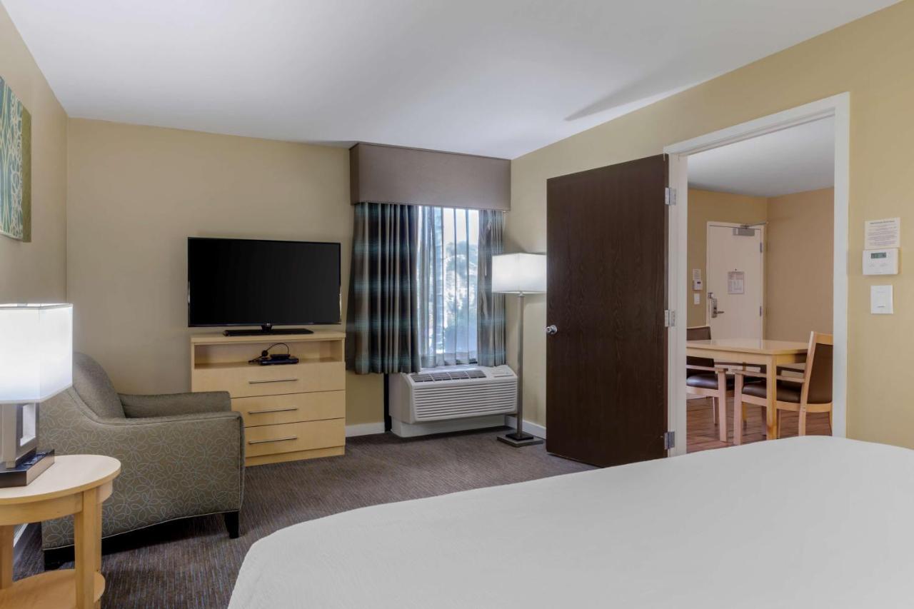Best Western Plus South Coast Inn Goleta Extérieur photo